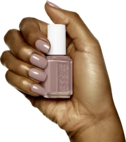 Essie Nagellack Nr. 497 Clothing Optional 11 Essie Nagellack Nr. 497 Clothing Optional -Catrice Cosmetics Geschäft MAM 9173320 SHOP IMAGE 1.4
